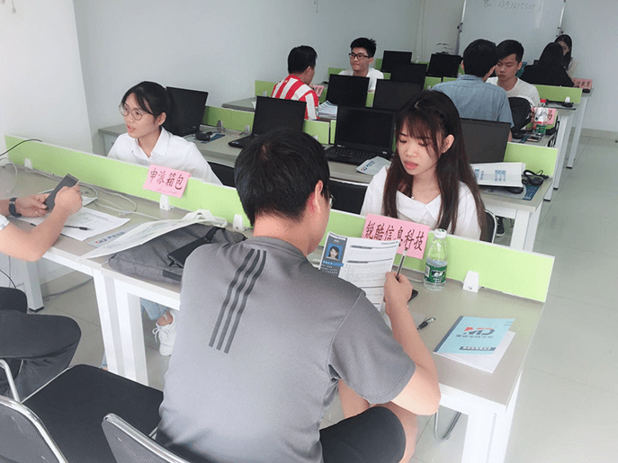美迪教育電商專場校園招聘會圓滿落幕 - 美迪電商教育