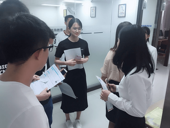 美迪教育電商專場校園招聘會圓滿落幕 - 美迪電商教育